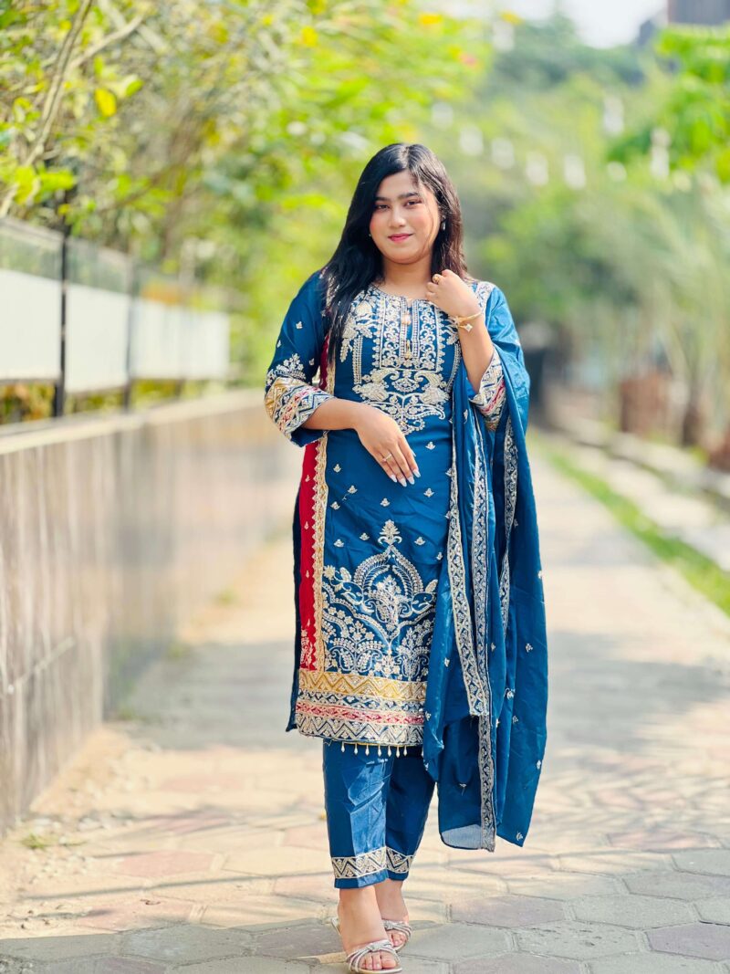 জর্জেট এমব্রয়ডারি ফোর পিস - Image 2