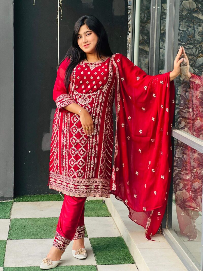 জর্জেট এমব্রয়ডারি ফোর পিস