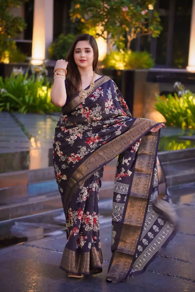 Dhupiyan Sharee with Blouse Piece - Image 3